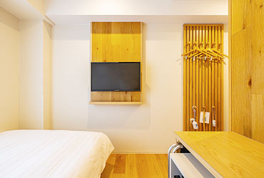 木が香る温かみのある空間