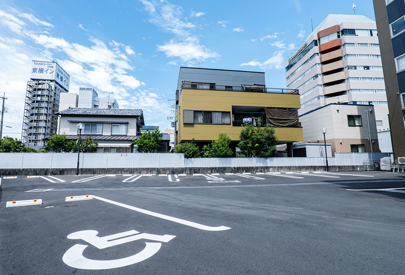 ホテル玄の駐車場